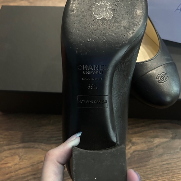 Chanel uniform shoes 39.5 - Picture 5 of 5